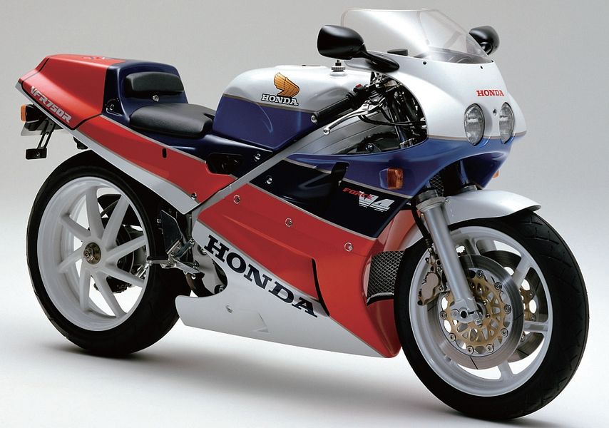 Honda RC30